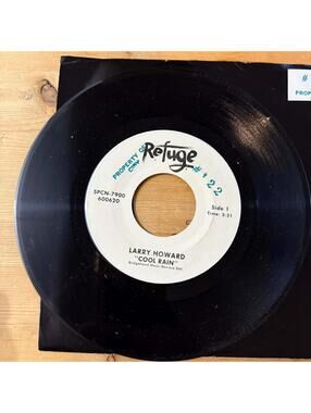Larry Howard - Cool Rain 45rpm VG+ R17